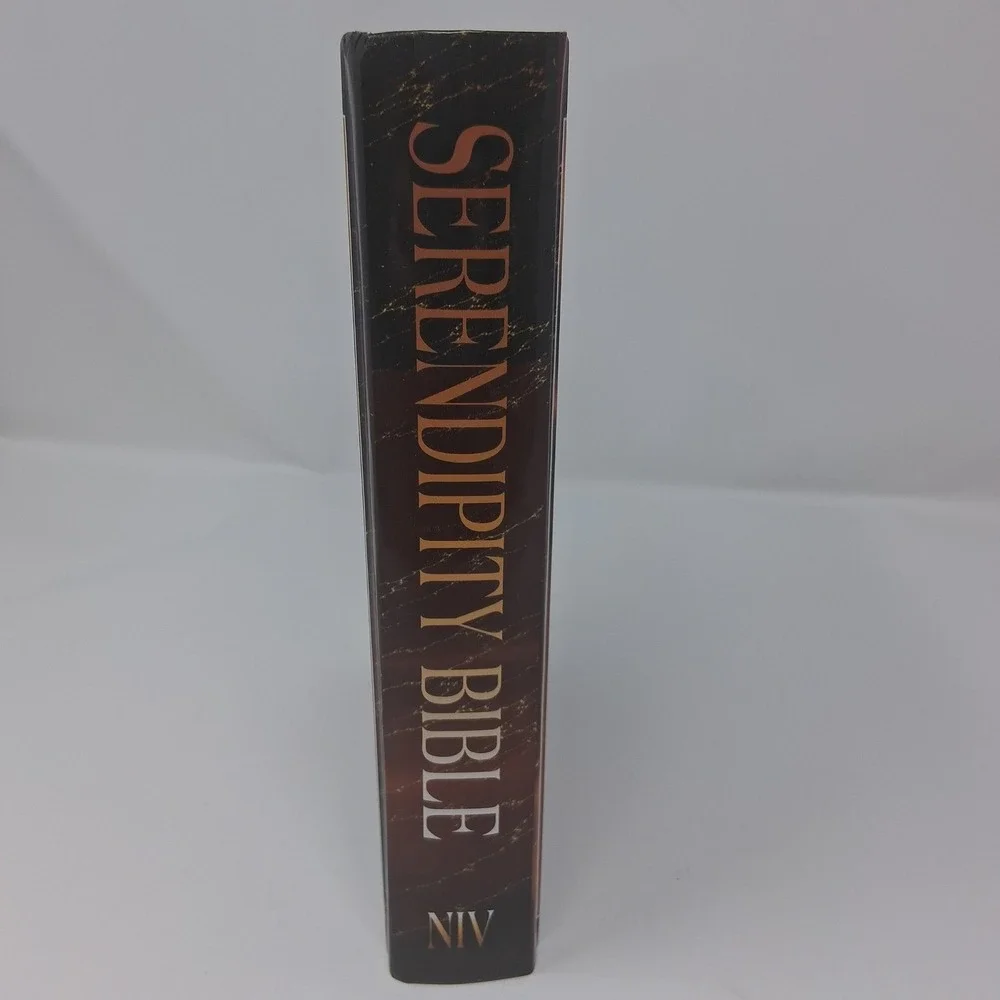Serendipity Bible for Groups Third Edition New International Version NIV‎